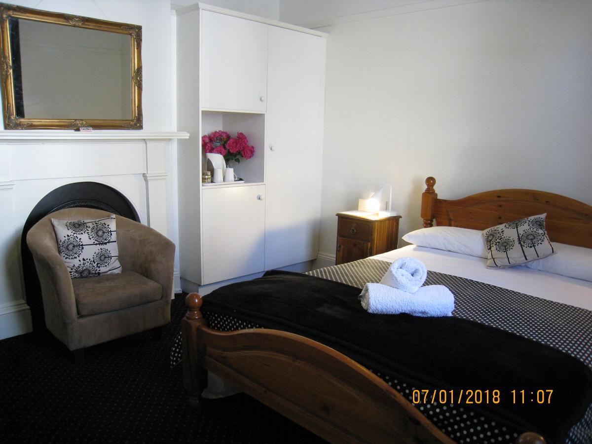 Hi George B&B ลอนเชสตัน ภายนอก รูปภาพ